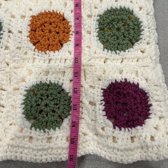 ❤️Host Picks❤️[32”*32”]Project Linus Canada Crochet Blanket - NWOT - Picture 4 of 5